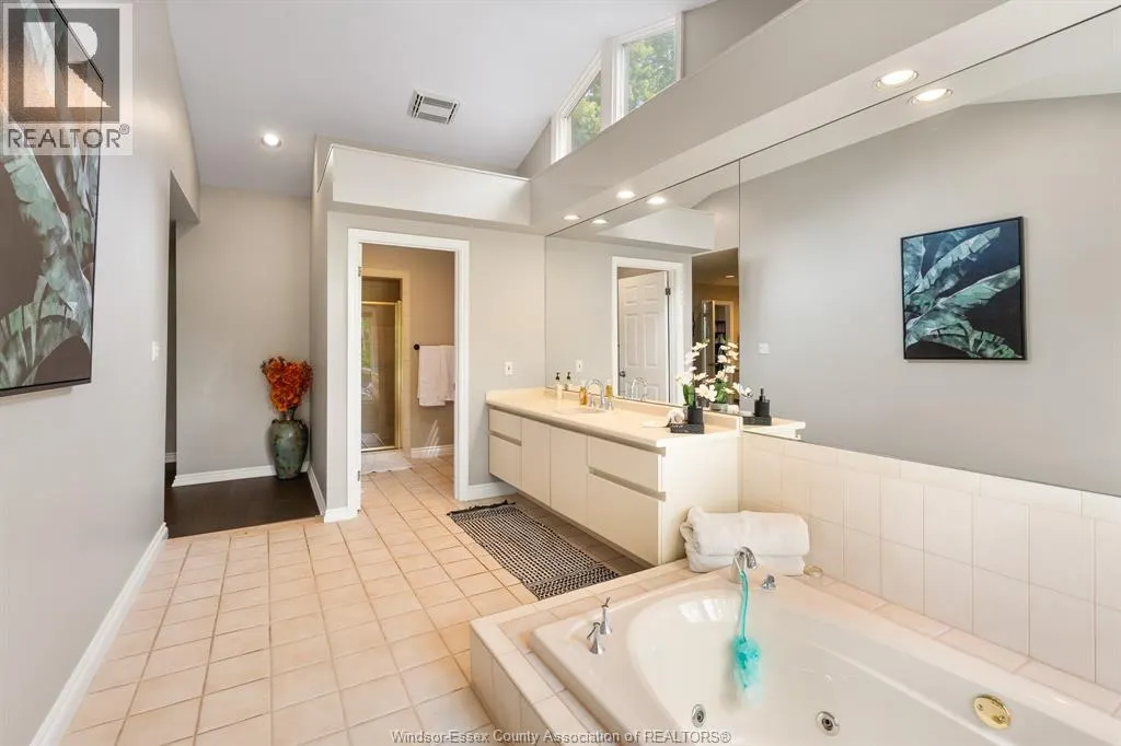 185 Ironwood DRIVE
