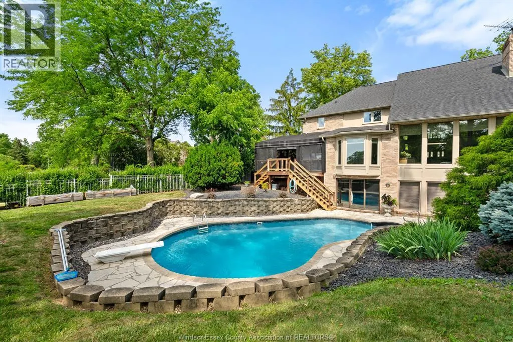 185 Ironwood DRIVE