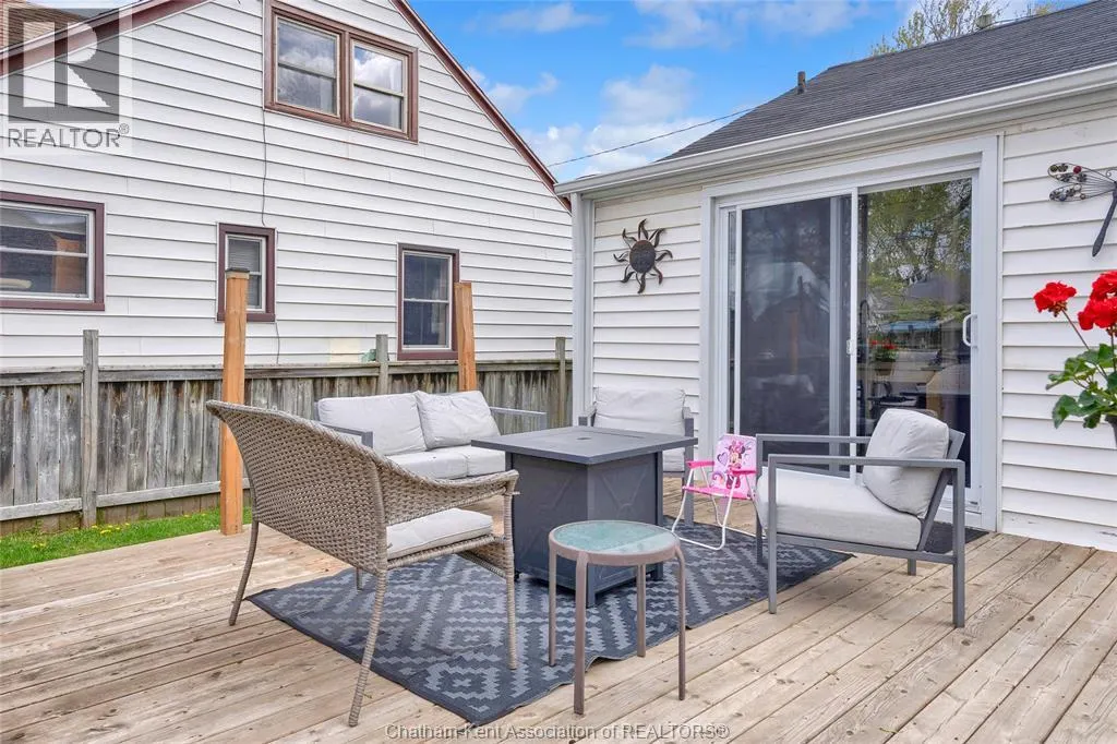 14 McNaughton AVENUE