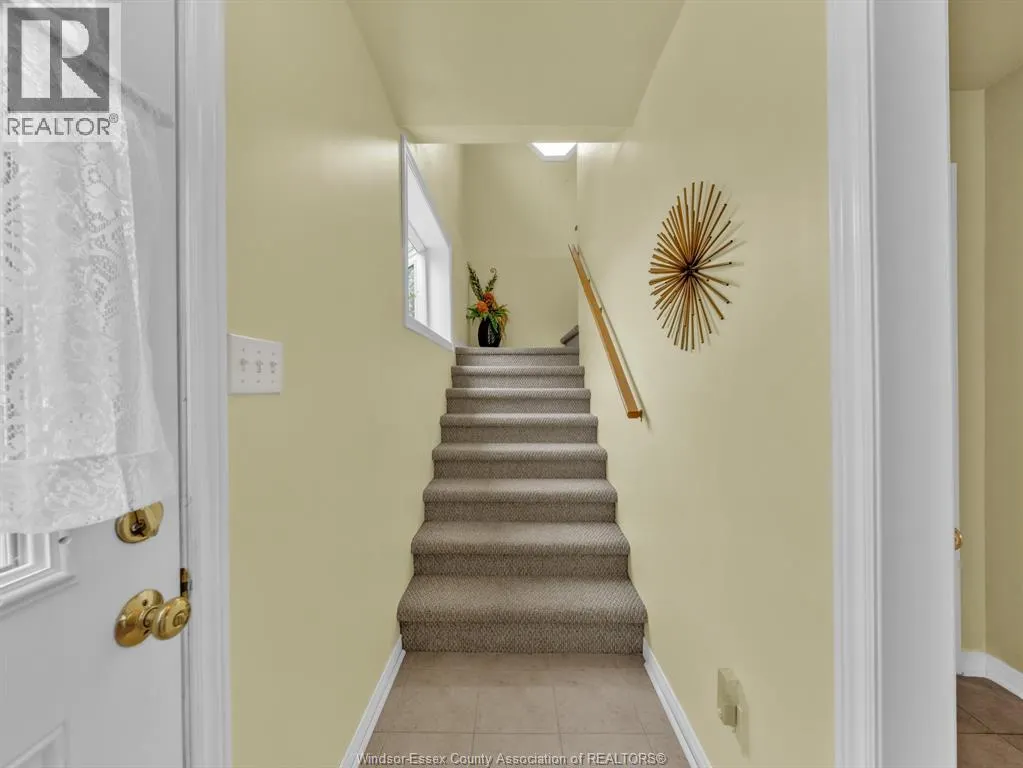 545 LAKEVIEW