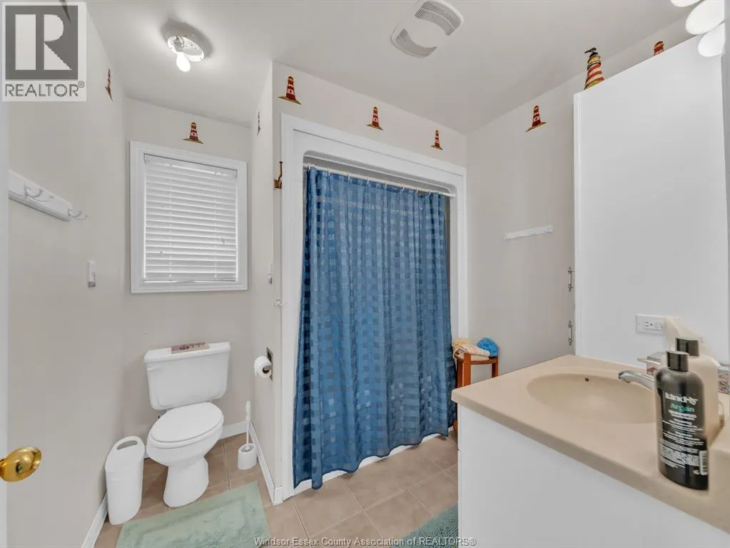 545 LAKEVIEW