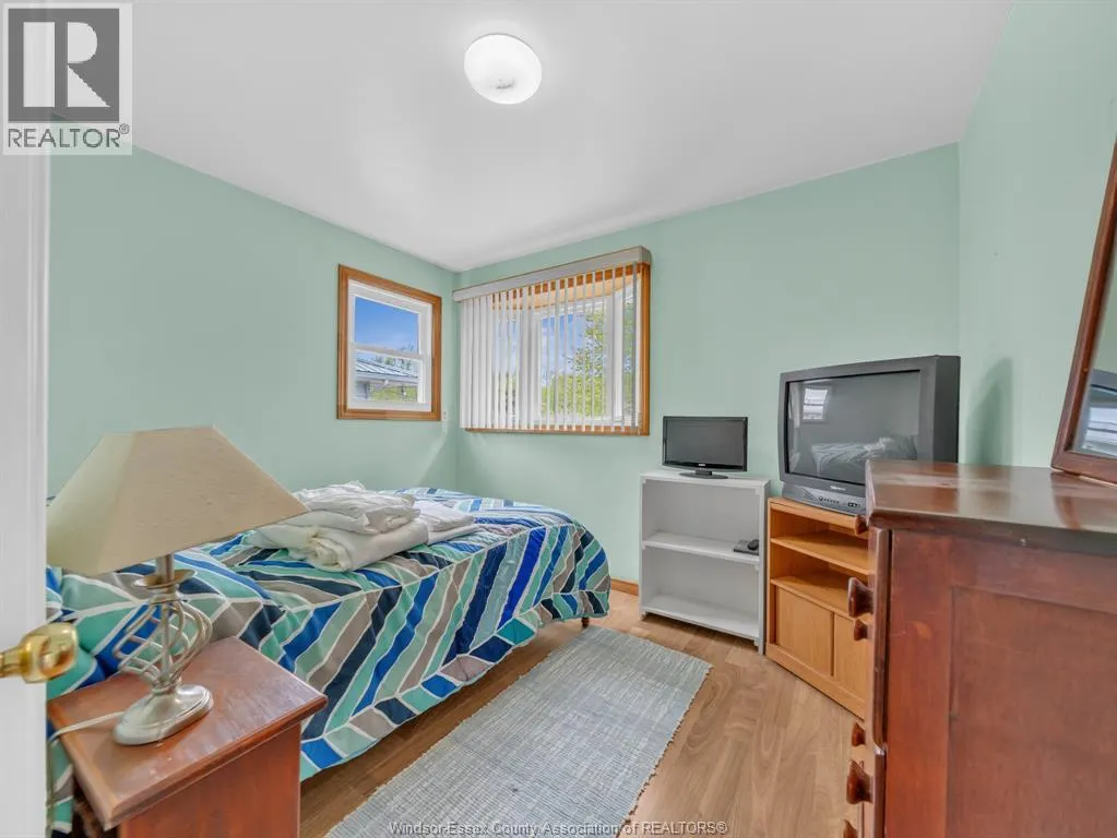545 LAKEVIEW