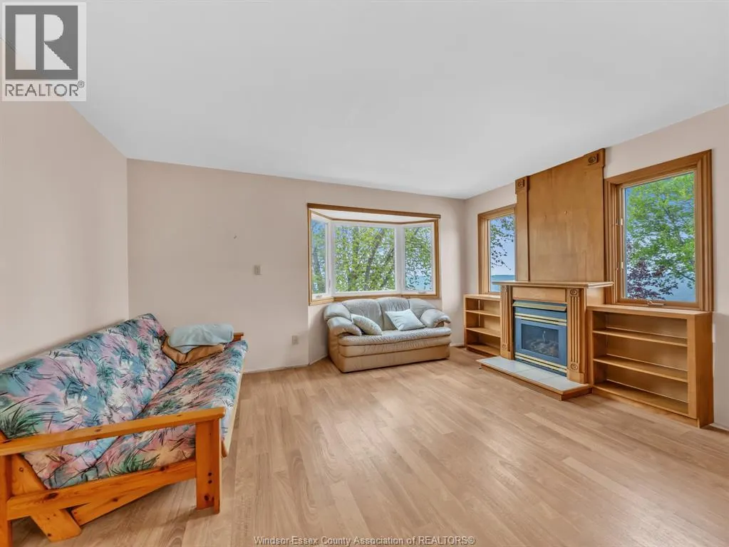 545 LAKEVIEW