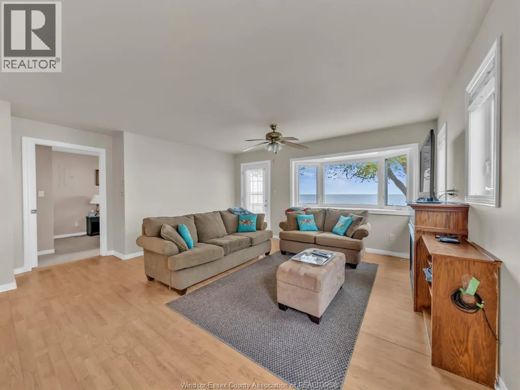 545 LAKEVIEW