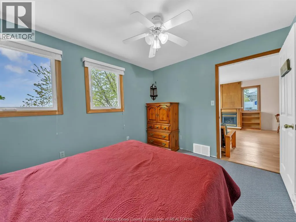 545 LAKEVIEW