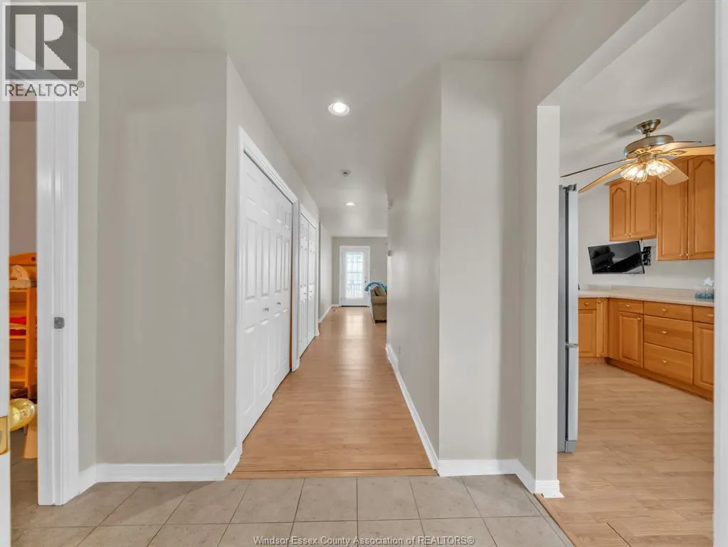 545 LAKEVIEW
