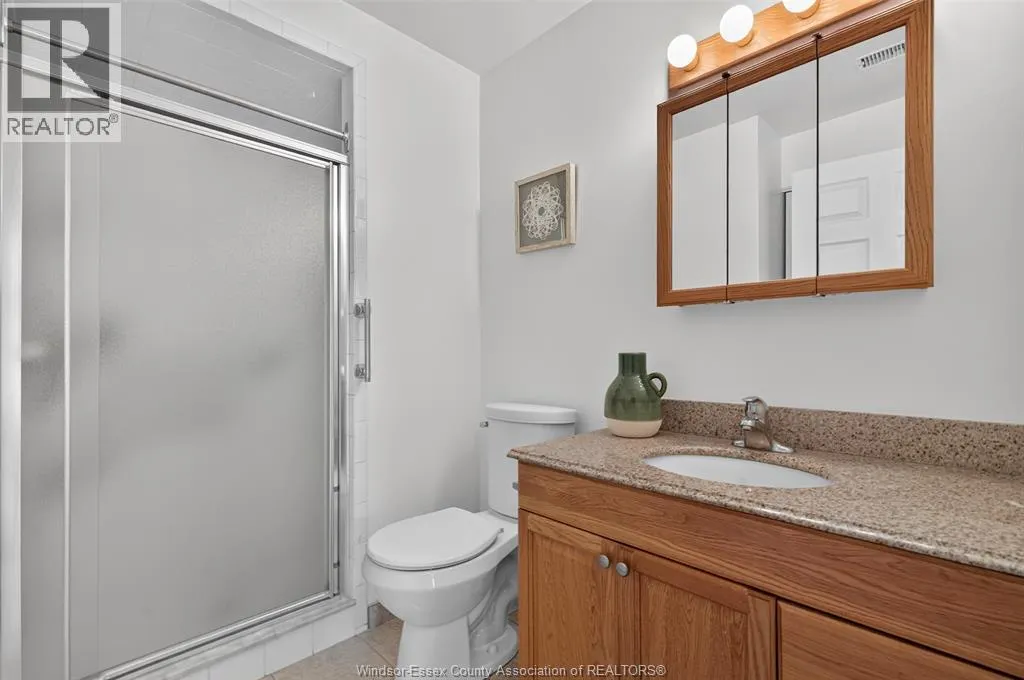 3915 Southwinds DRIVE Unit# 203