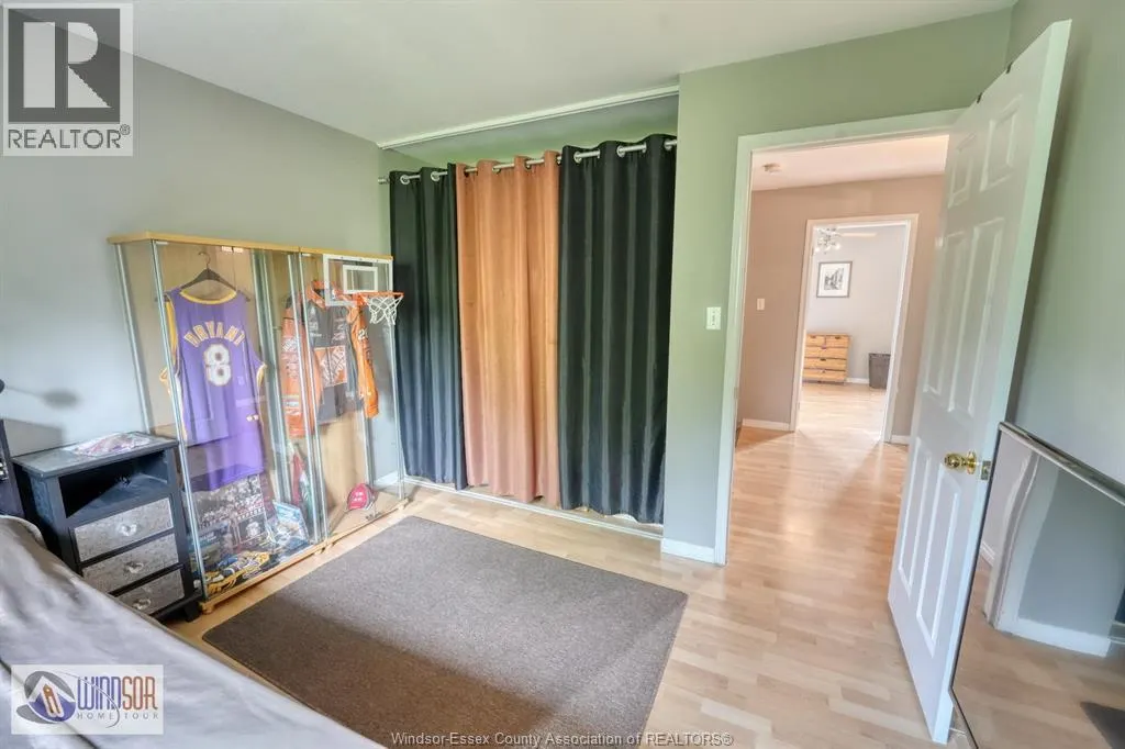 1277 CARDINAL CRESCENT