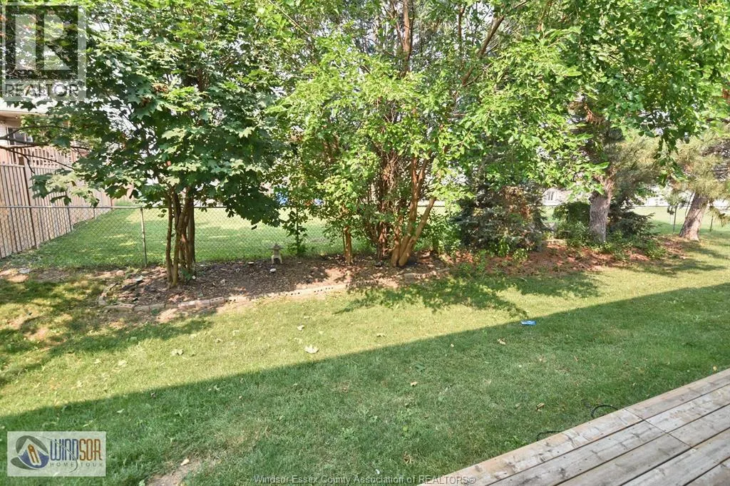 1277 CARDINAL CRESCENT