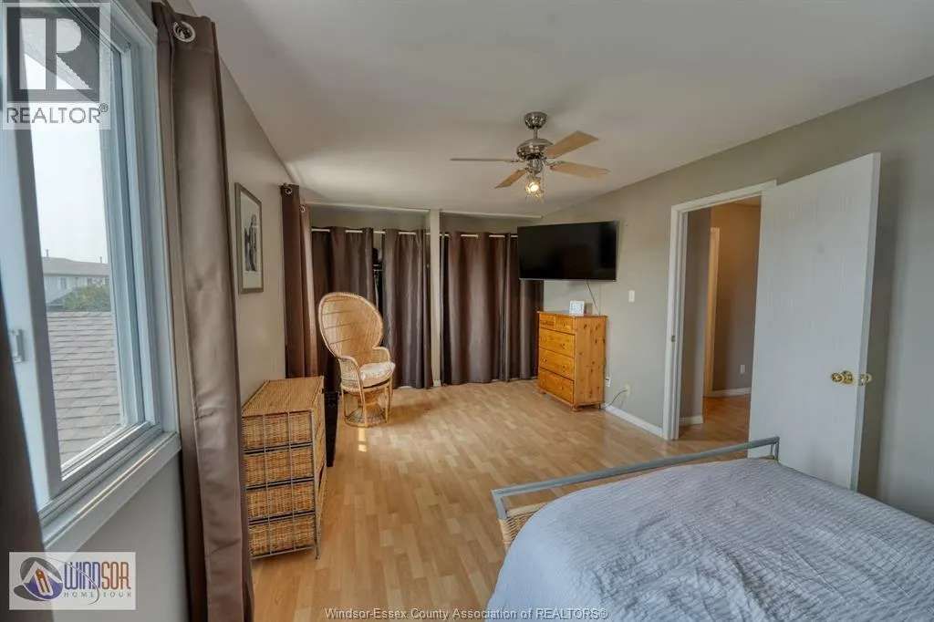1277 CARDINAL CRESCENT