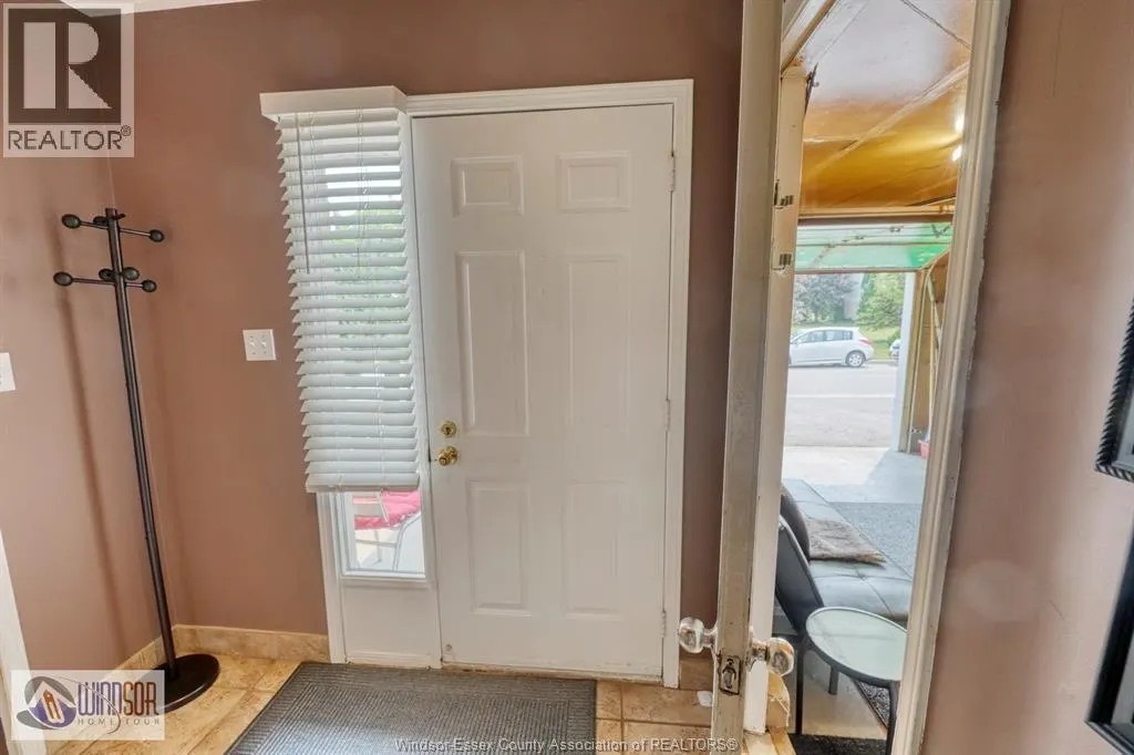 1277 CARDINAL CRESCENT