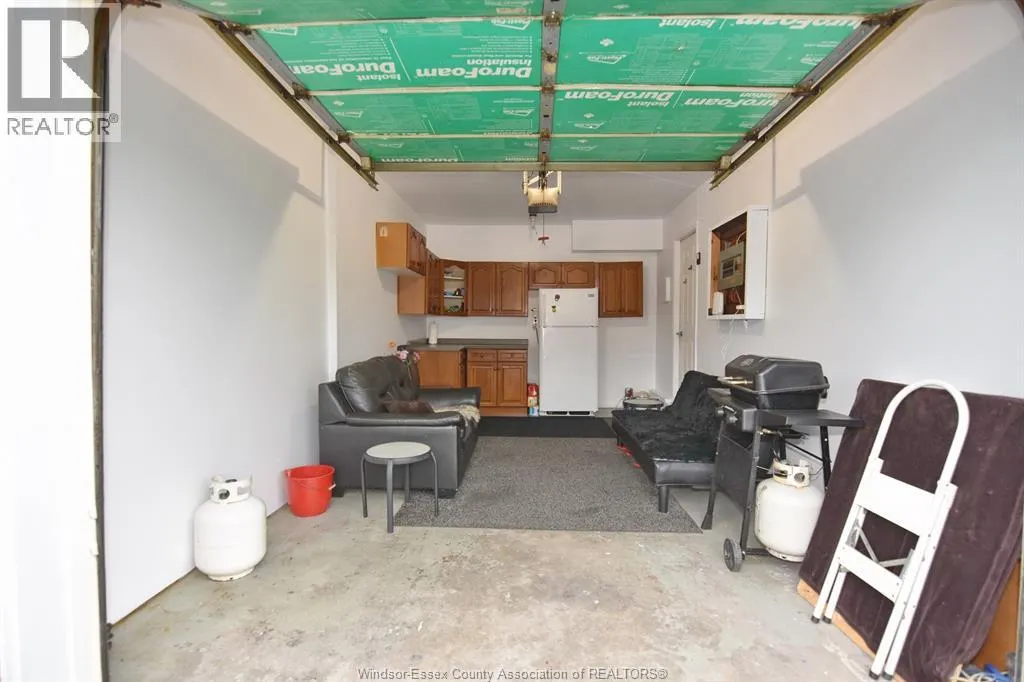 1277 CARDINAL CRESCENT