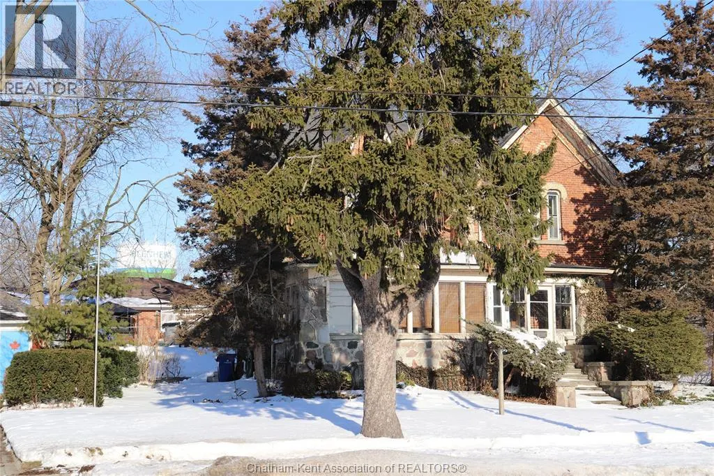 171 Talbot STREET West