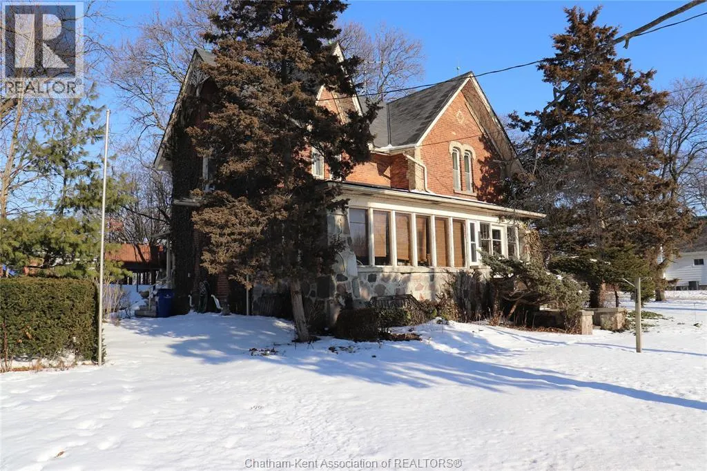 171 Talbot STREET West