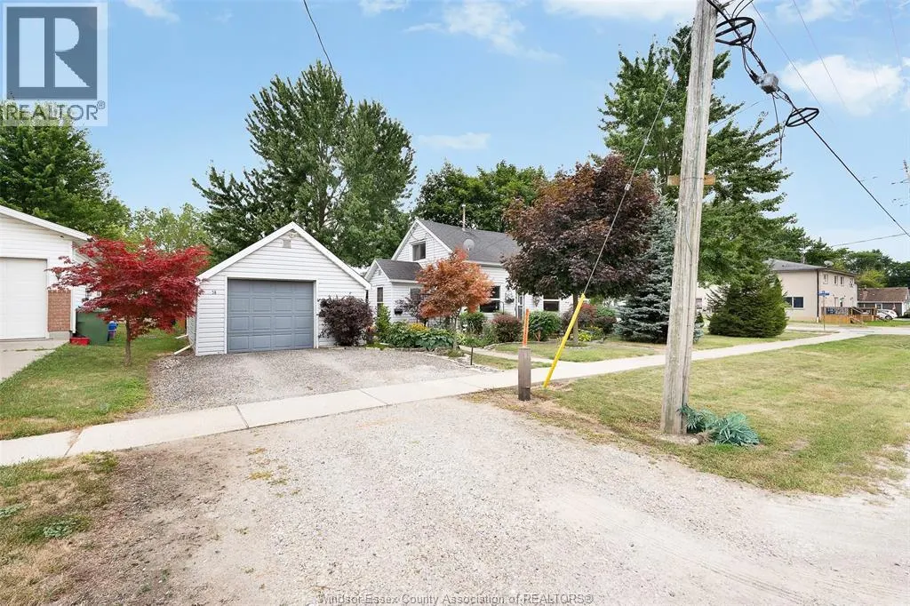 58 Laird AVENUE