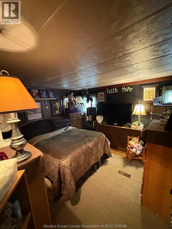 80 SUNCREST DRIVE
