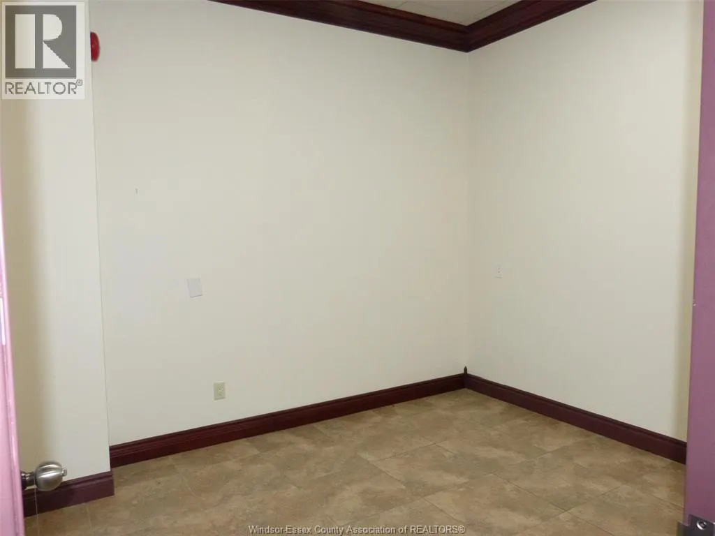 22 TALBOT WEST Unit# 2ND LEVEL