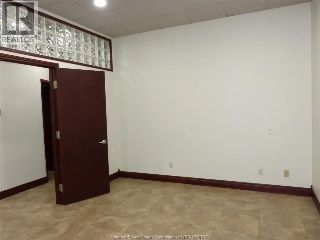 22 TALBOT WEST Unit# 2ND LEVEL