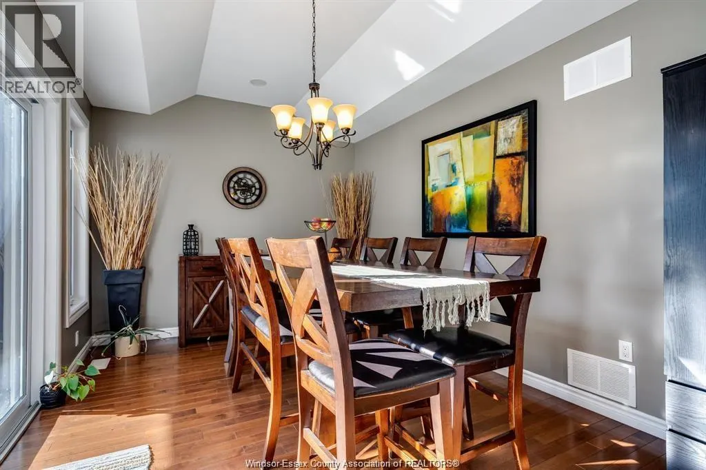 1631 CHERRYWOOD DRIVE