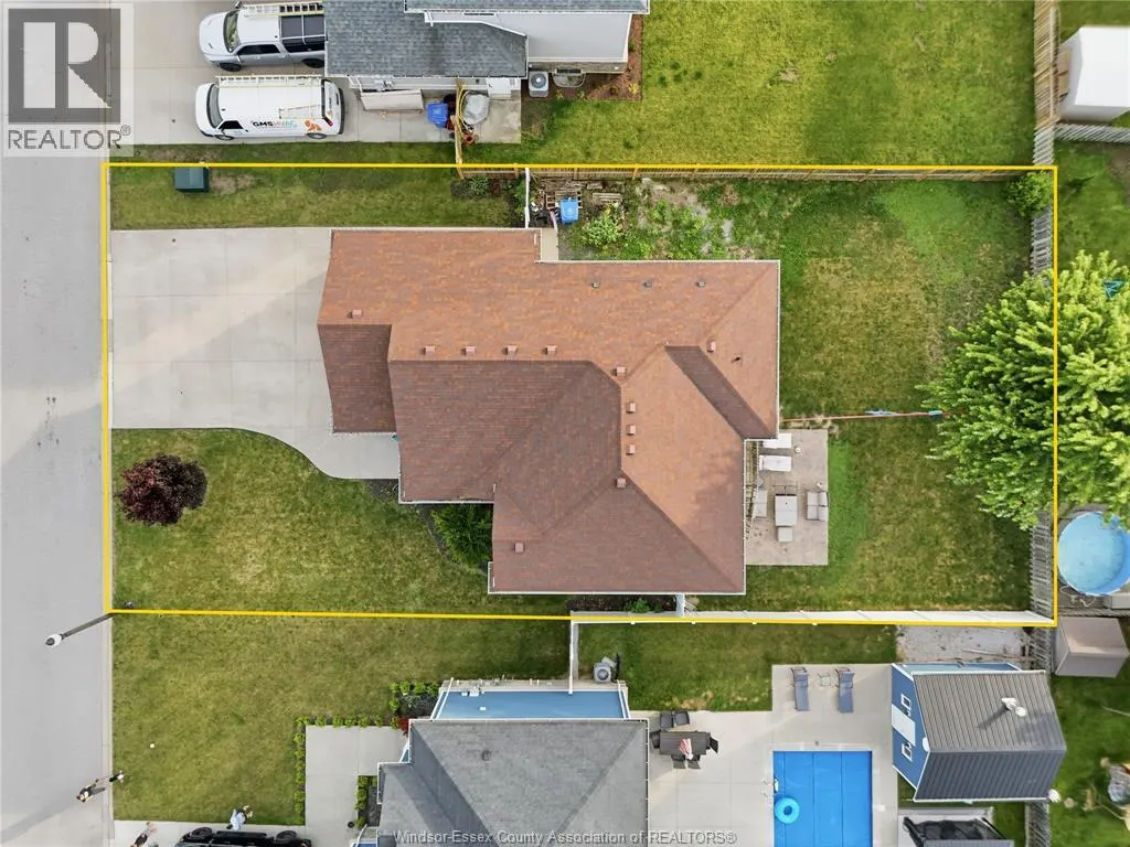 6 JOANEY LANE