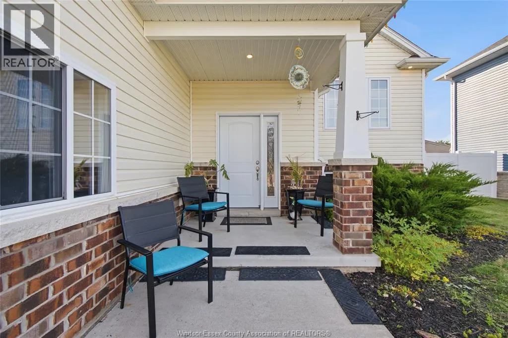 6 JOANEY LANE