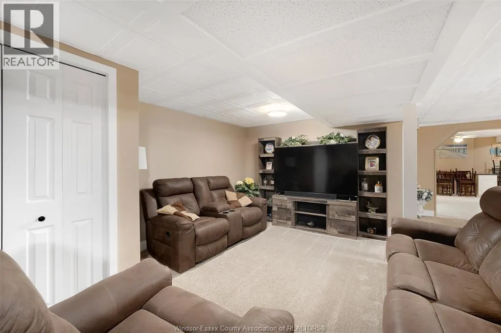 5075 MANNING ROAD