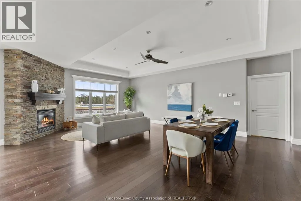 33 MONTEGO BAY CRESCENT