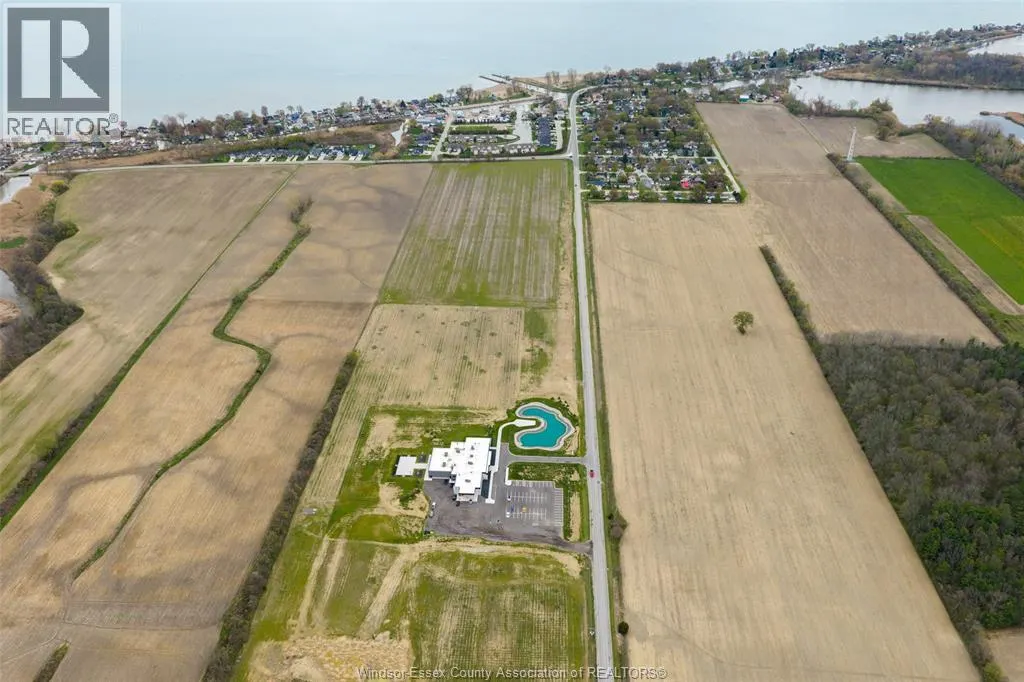 33 MONTEGO BAY CRESCENT