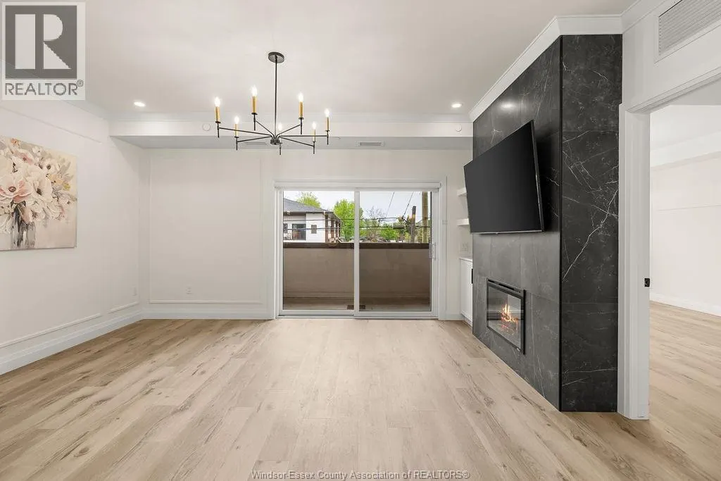 1740 SPRUCEWOOD Unit# 203