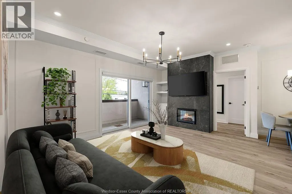 1740 SPRUCEWOOD Unit# 203