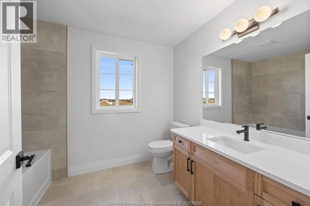111 ERIE ISLE COURT