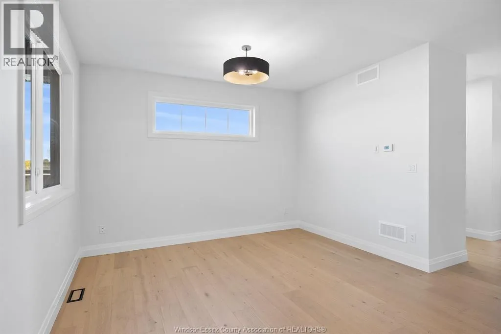 111 ERIE ISLE COURT