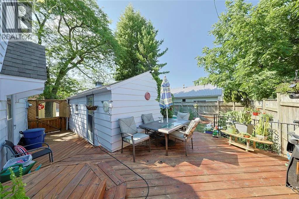 304 LORNE AVENUE