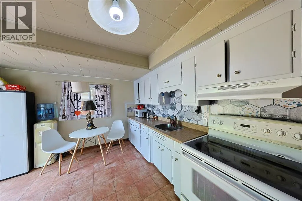 304 LORNE AVENUE