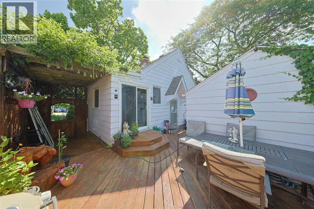 304 LORNE AVENUE