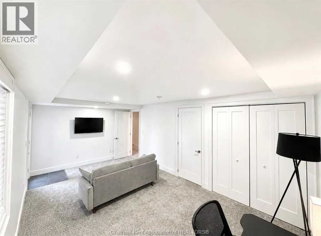 10338 CROTON LINE