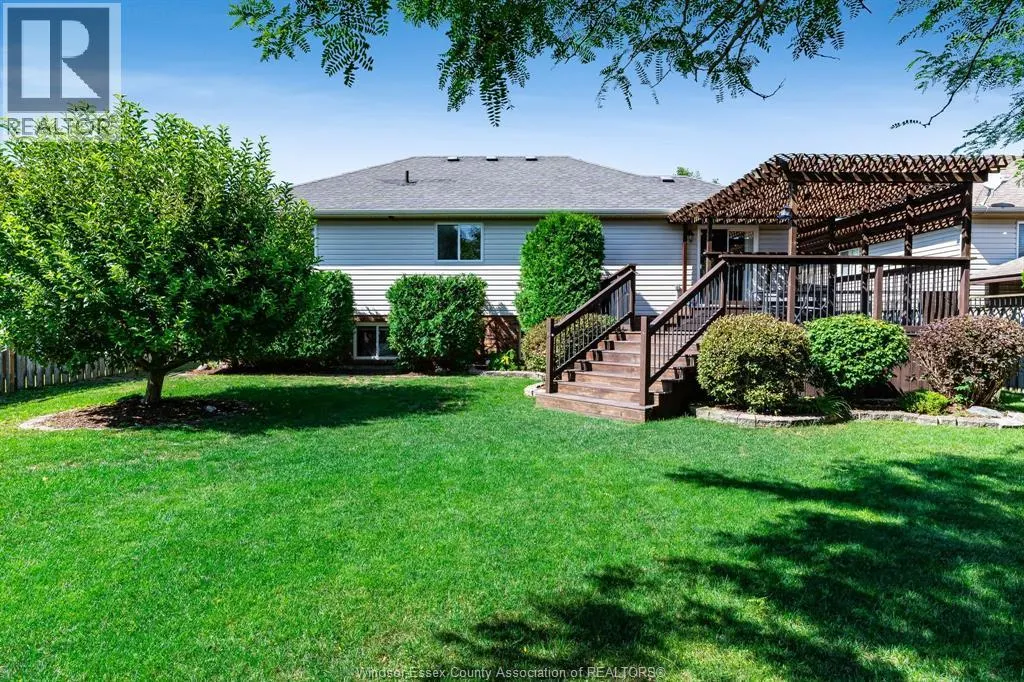 211 Dieppe CRESCENT