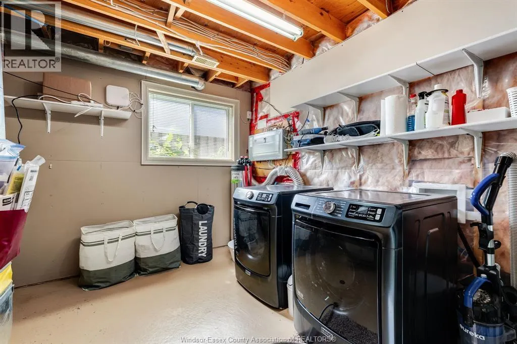 211 Dieppe CRESCENT