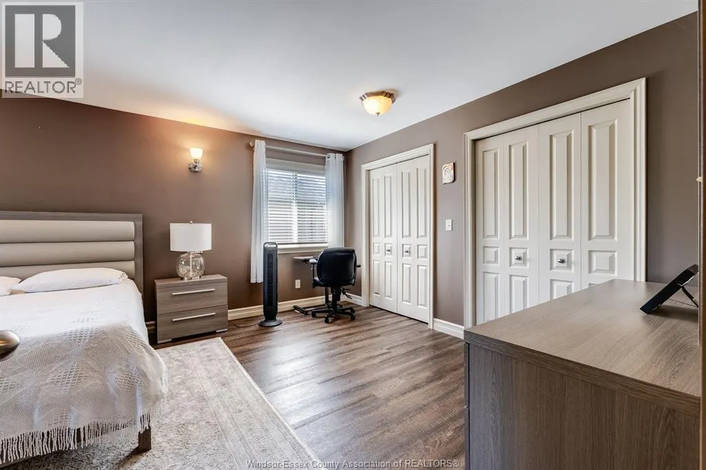 211 Dieppe CRESCENT