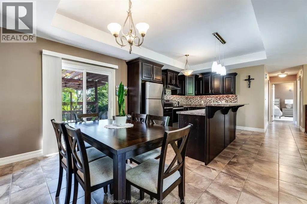 211 Dieppe CRESCENT