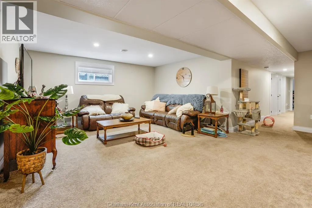 31 Hidden Valley DRIVE
