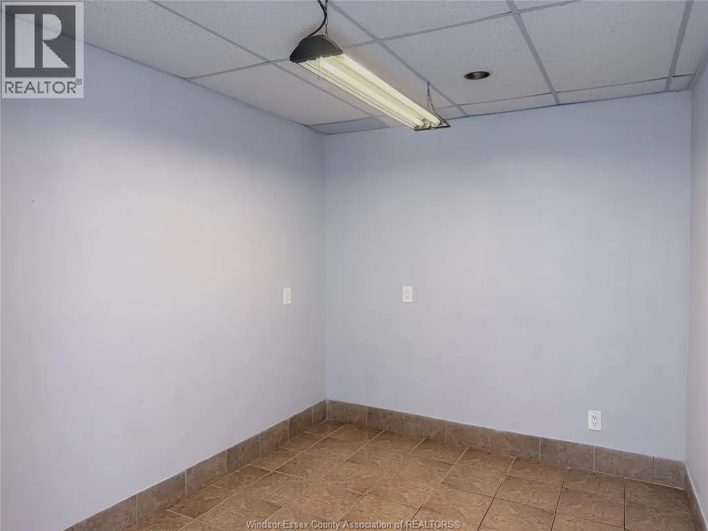 12127 TECUMSEH ROAD East
