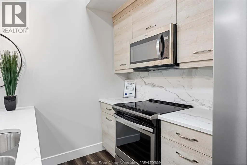 800 BEACHSIDE DRIVE Unit# 405
