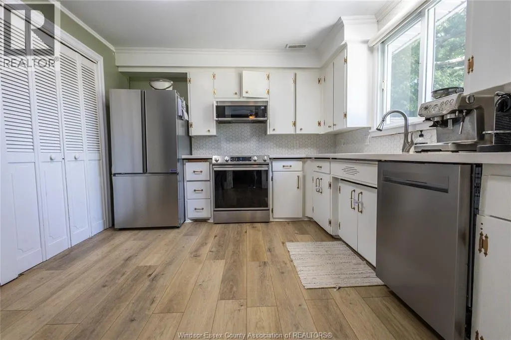 383 ERIE VIEW AVENUE