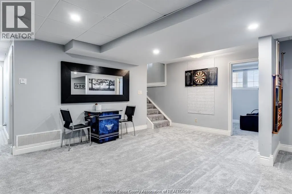 986 PORRONE DRIVE