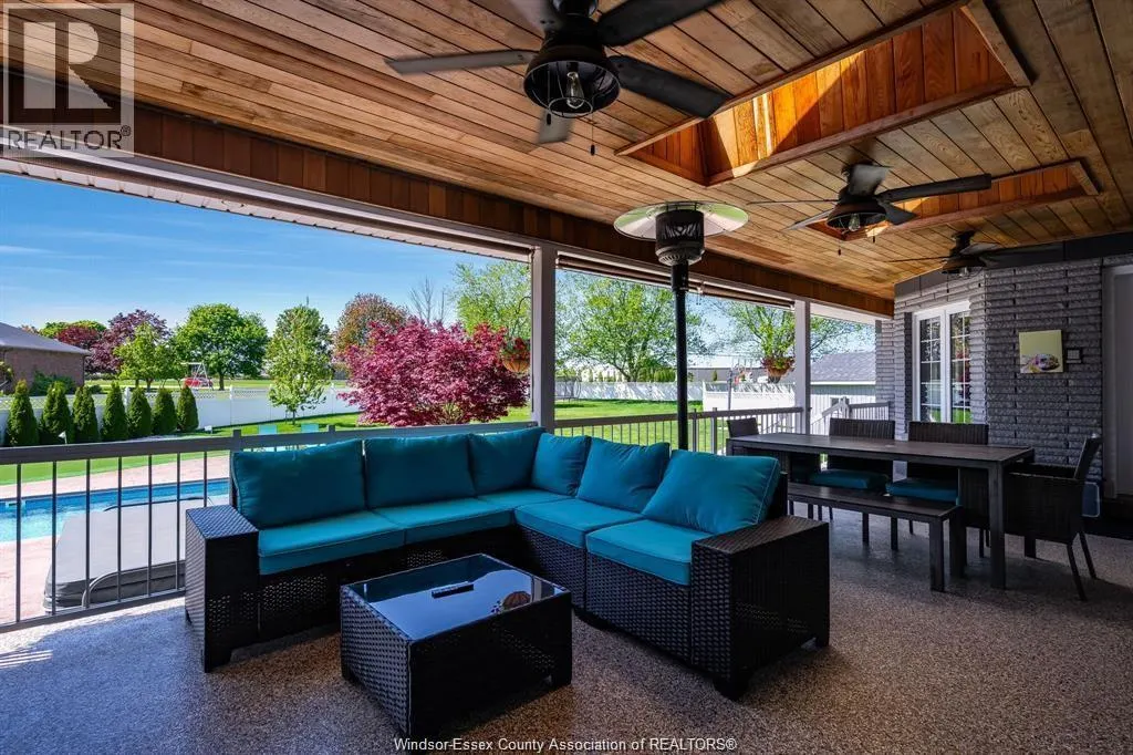 986 PORRONE DRIVE