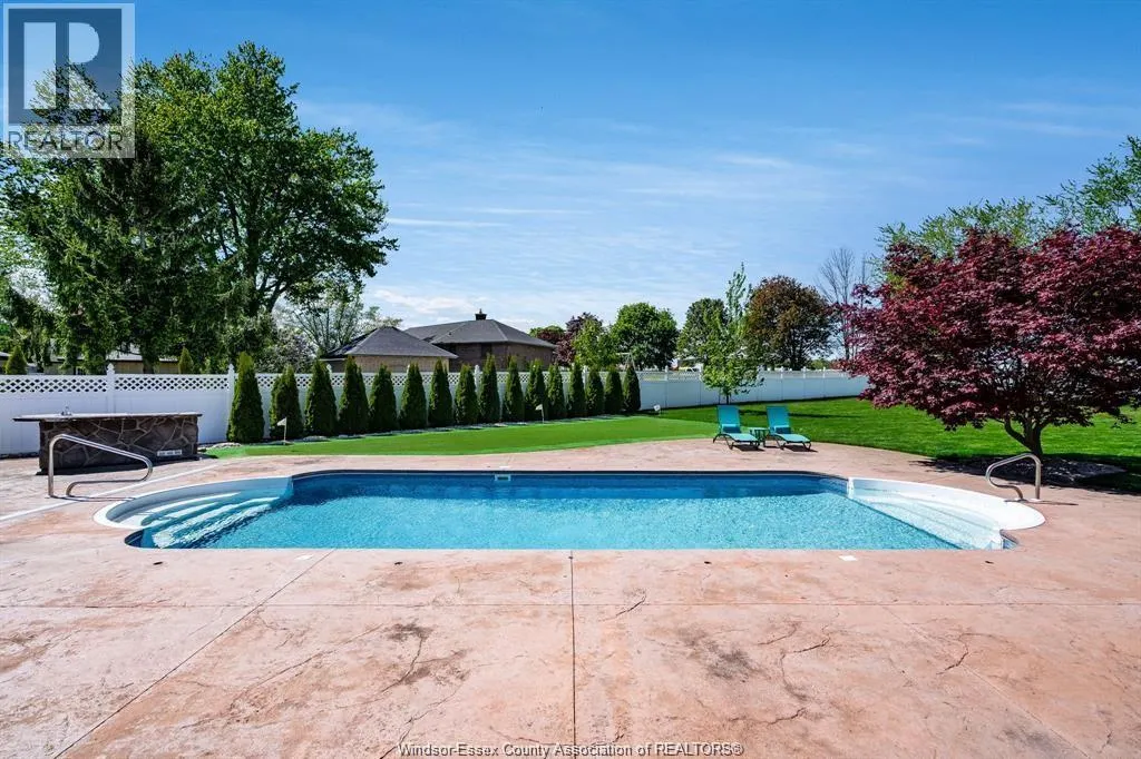 986 PORRONE DRIVE