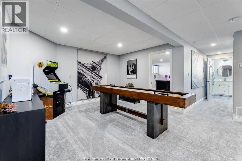 986 PORRONE DRIVE