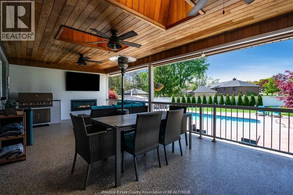 986 PORRONE DRIVE
