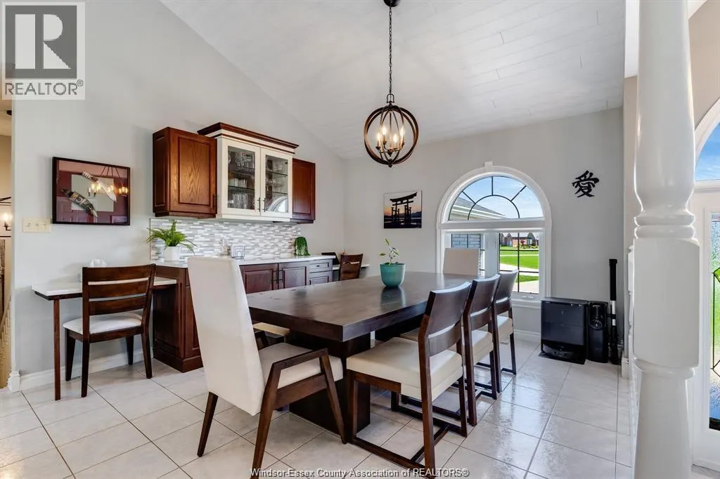 986 PORRONE DRIVE